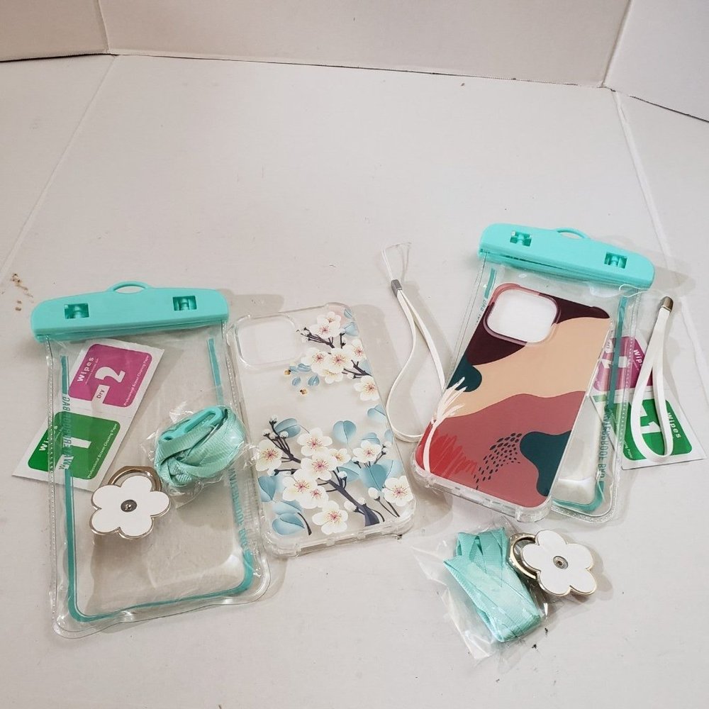 iPhone 12 Pro max cases & waterproof pouch - Picture 2 of 12